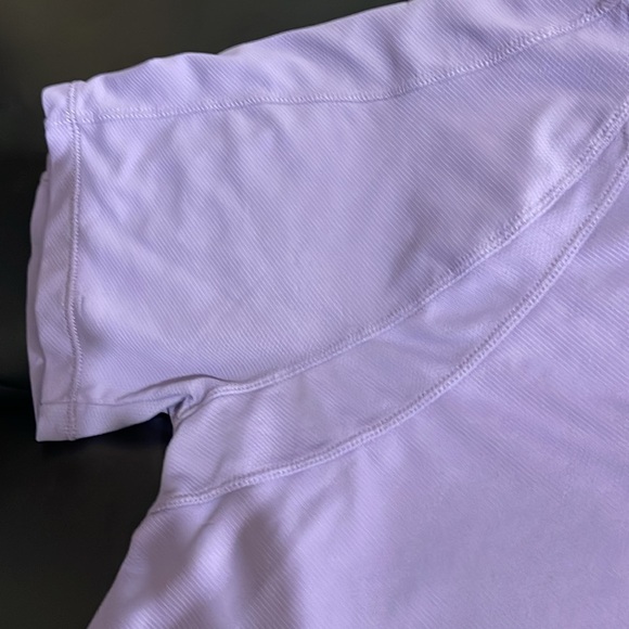 Nike Purple/lavender short Sleeve Top, nylon material NWOT TAG PULL - Picture 7 of 11